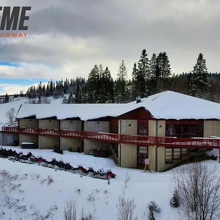 Hattfjelldal Hotell エクステリア 写真